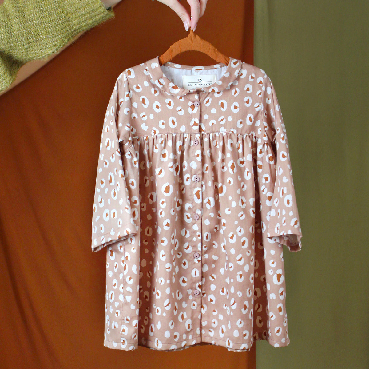 Robe en satin de coton Léo rose Tomette La Maison Naïve